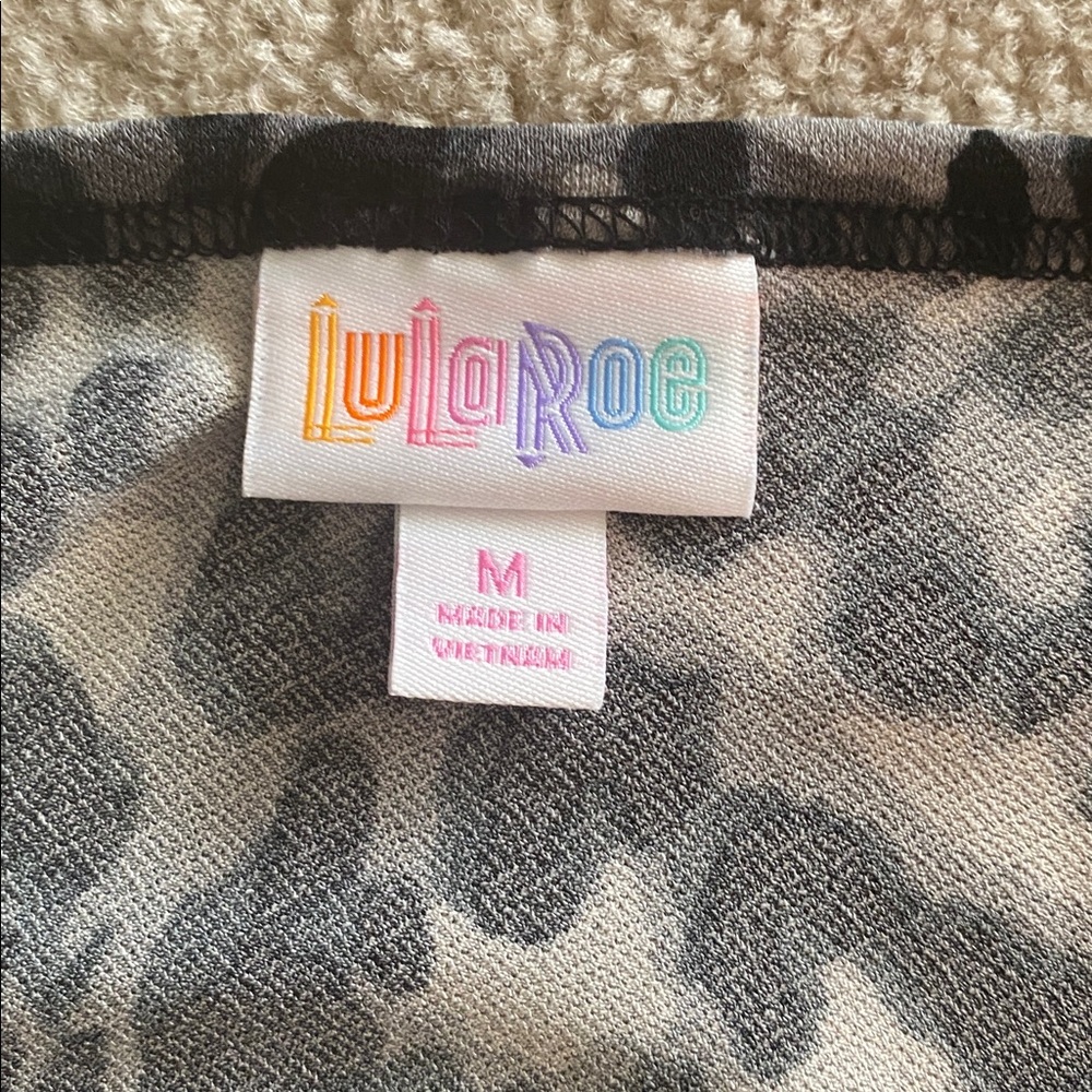 LuLaRoe NWT Debbie medium dress animal print - Picture 7 of 9